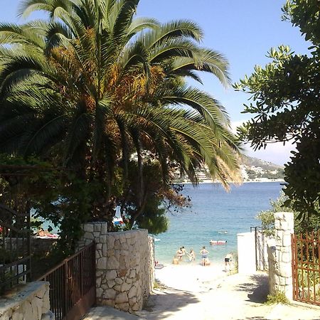 Apartment House Juretic - 50 M From The Beach Trogir Exterior photo
