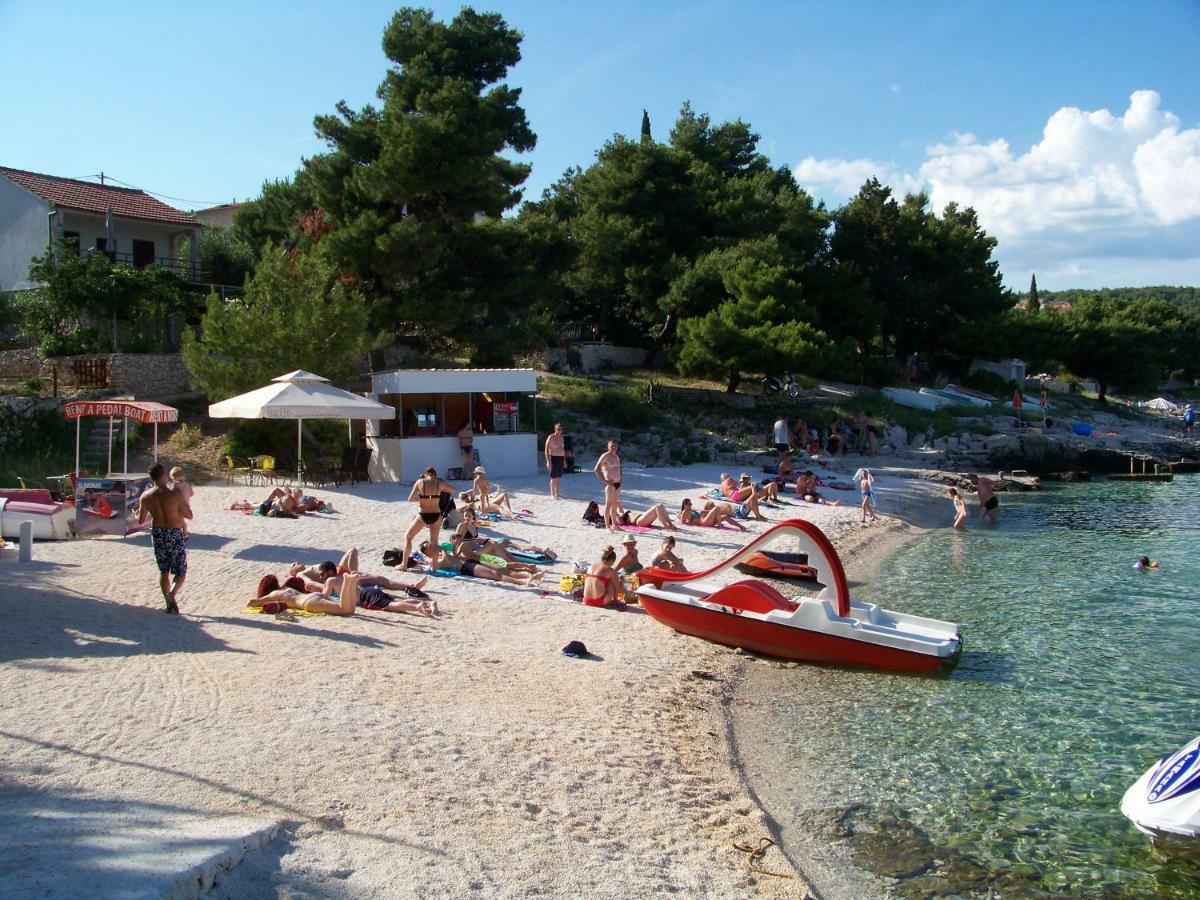 Apartment House Juretic - 50 M From The Beach Trogir Exterior photo